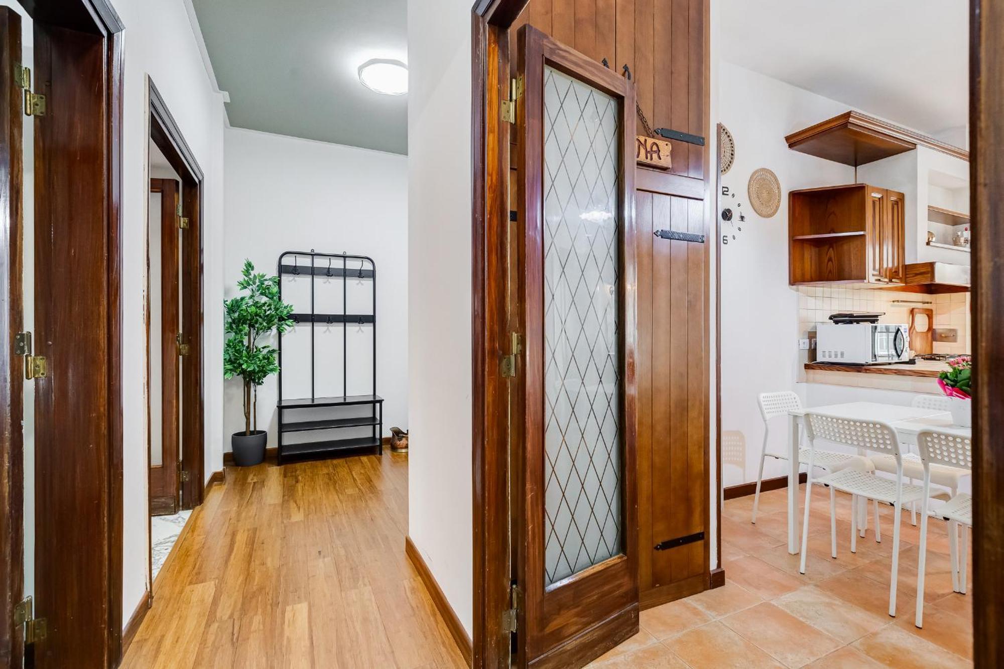 Bdc - Egeria 3-bdr Huge Apartment