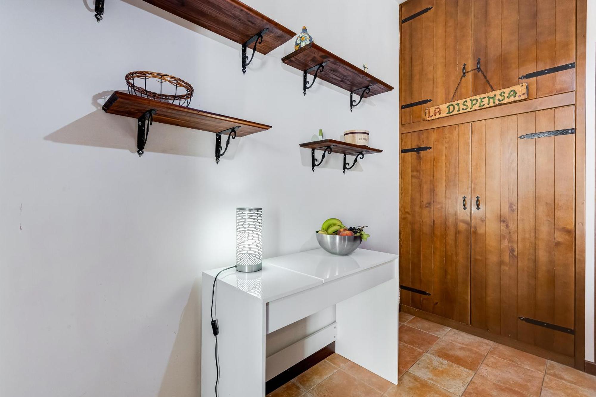 Bdc - Egeria 3-bdr Huge Apartment