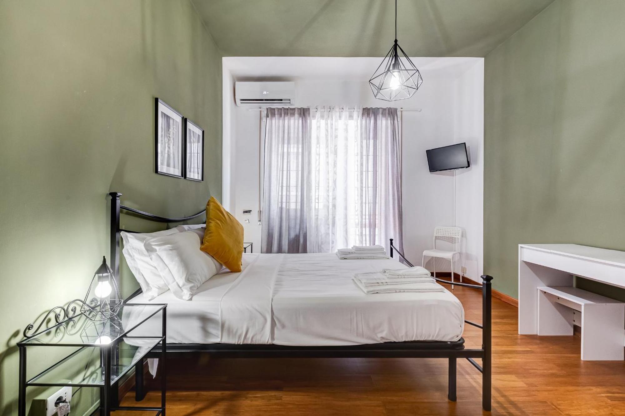 Bdc - Egeria 3-bdr Huge Apartment Rom