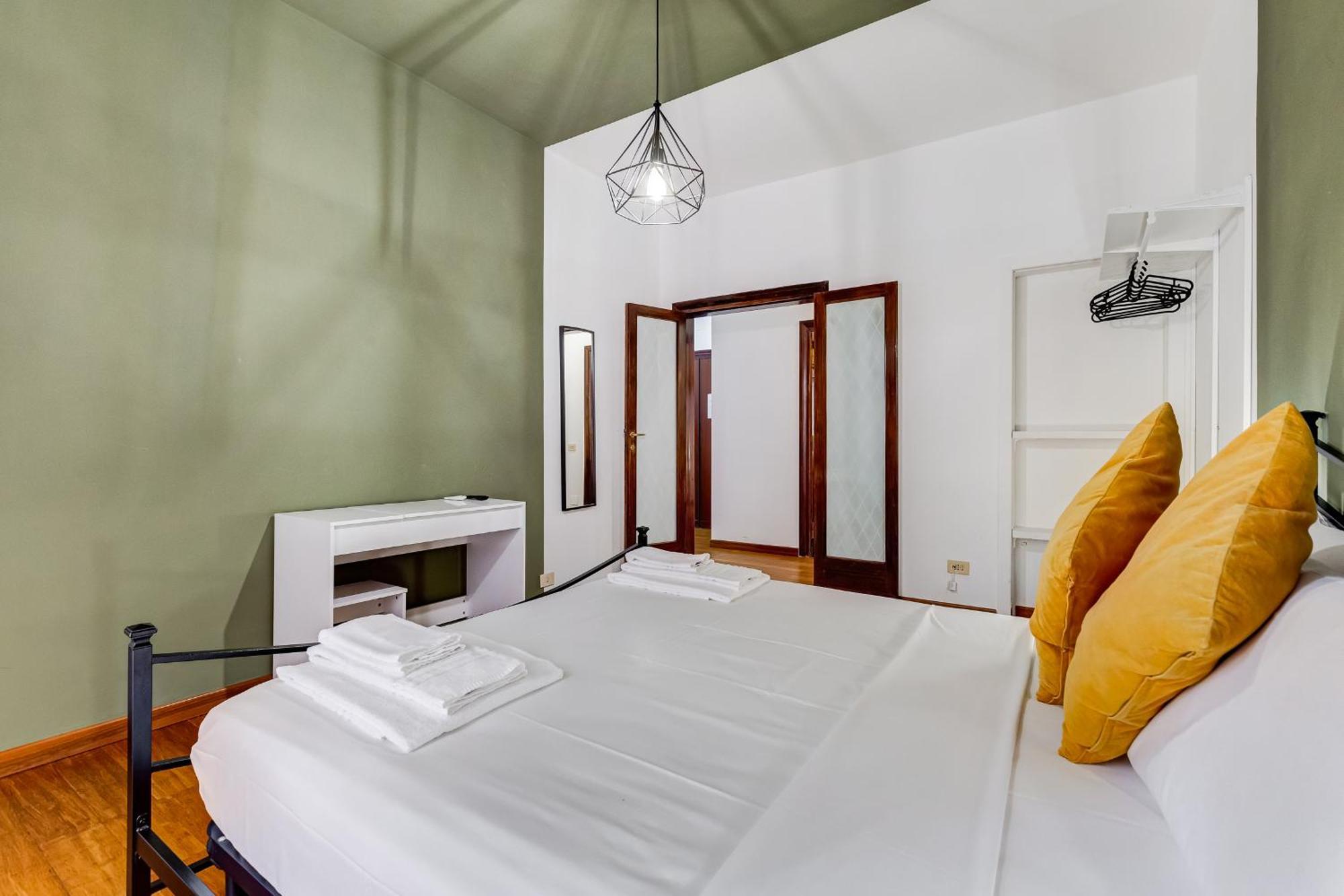 Bdc - Egeria 3-bdr Huge Apartment