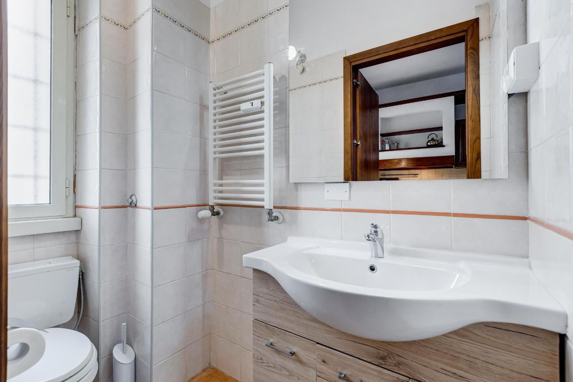 Bdc - Egeria 3-bdr Huge Apartment *