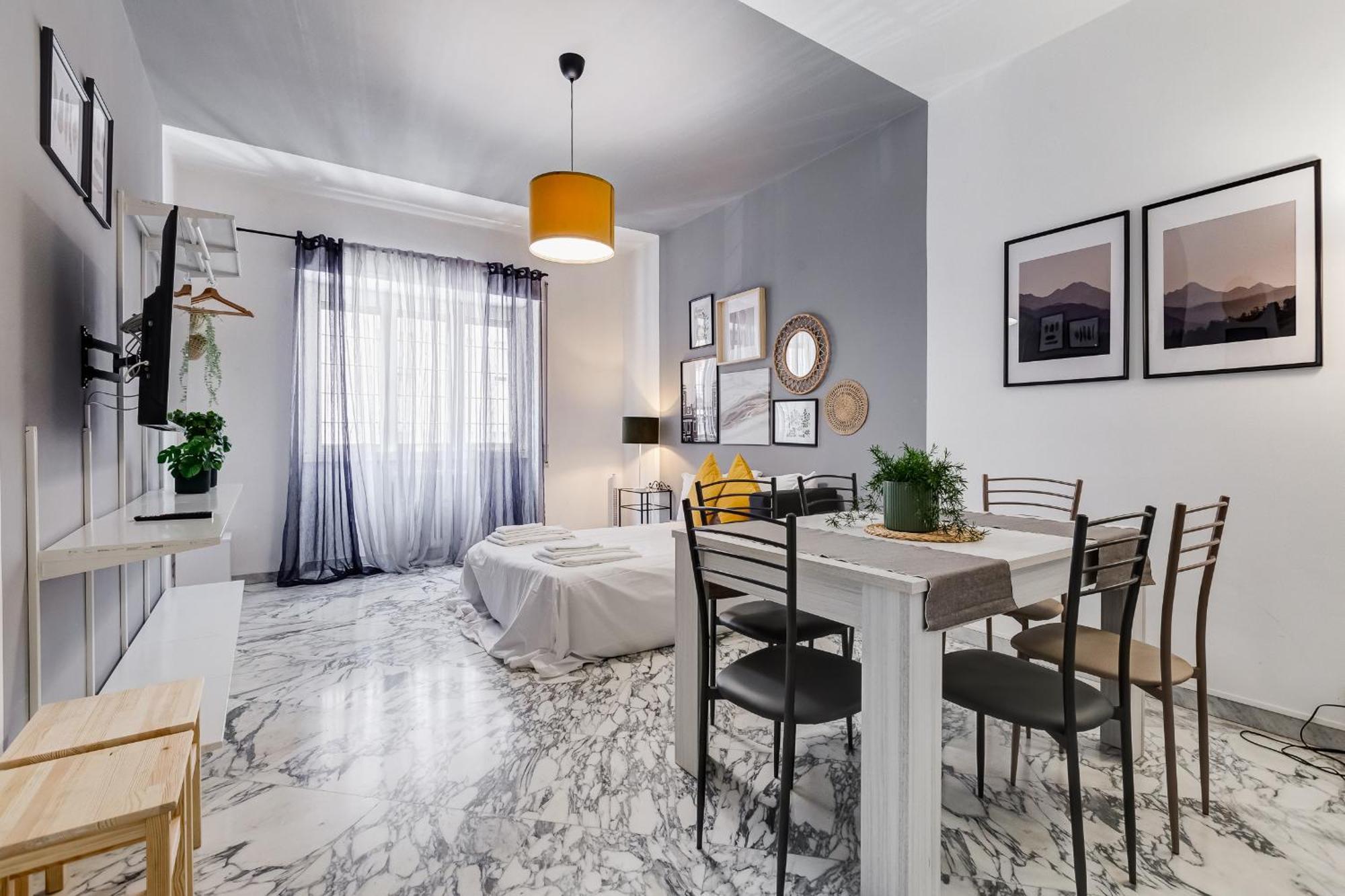 Bdc - Egeria 3-bdr Huge Apartment